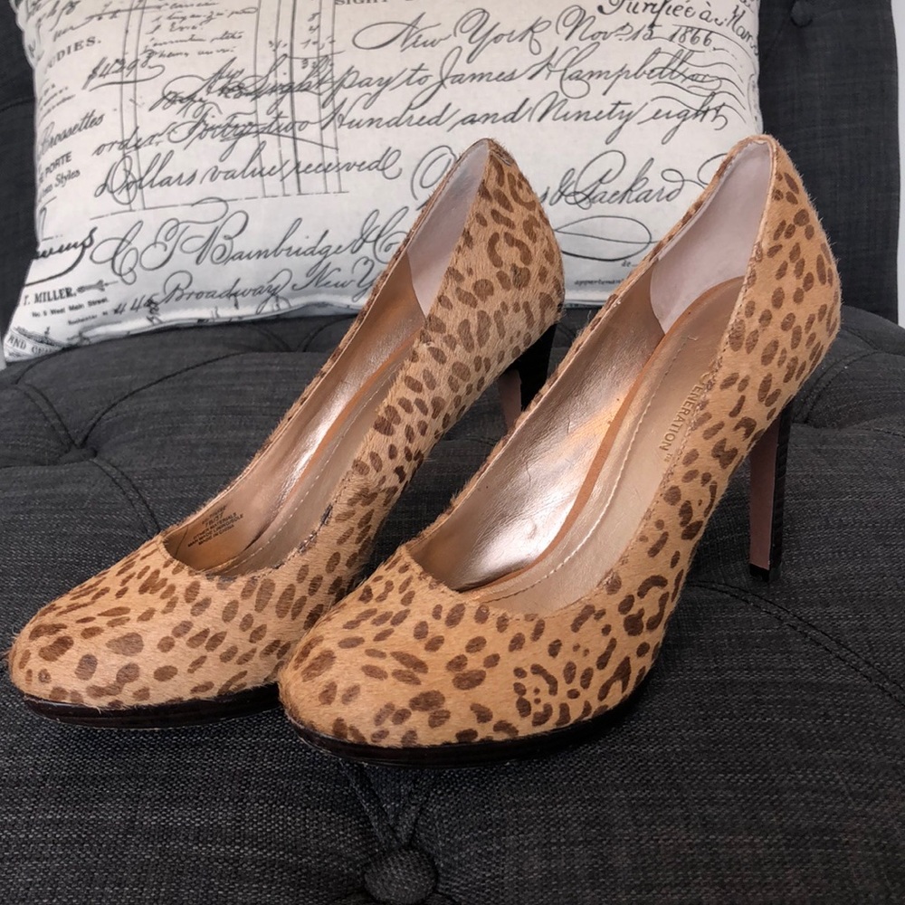 Bcbgeneration Tan Leopard Print Platform Pump - image 1